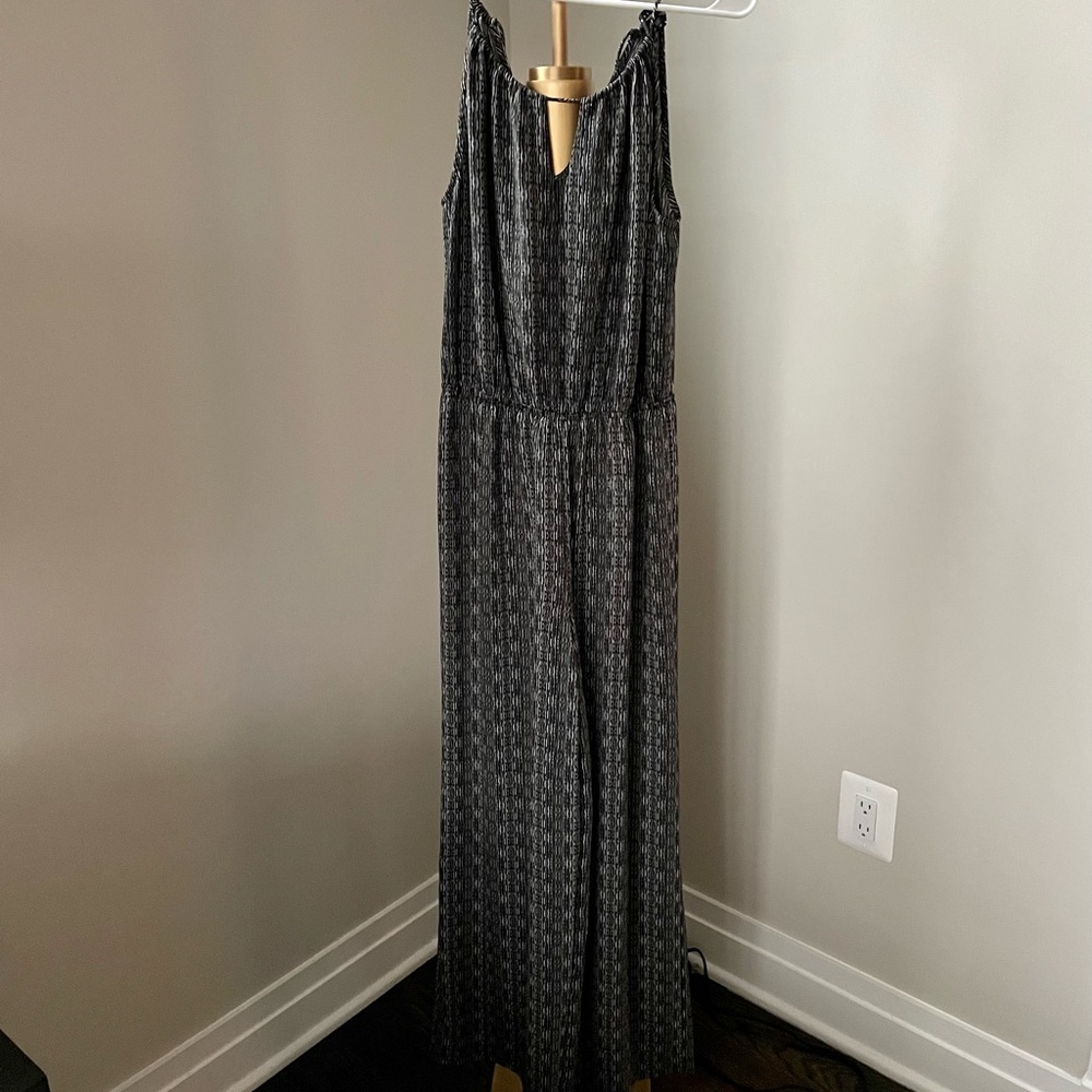 Sanctuary Navy and White Pattern Romper